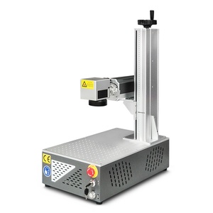 小型便携式光纤激光器30w 50w激光打标机雕刻宠物狗标签铭牌钥匙扣珠宝笔瓶