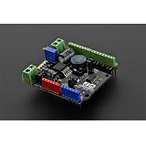 Robotun güç kaynağı için uygun Arduino yığılmış ayarlanabilir voltaj regülatör modülü ile uyumludur.