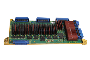 Fanuc servo amplifikatör A16B-1211-0970/ - Product Image 2