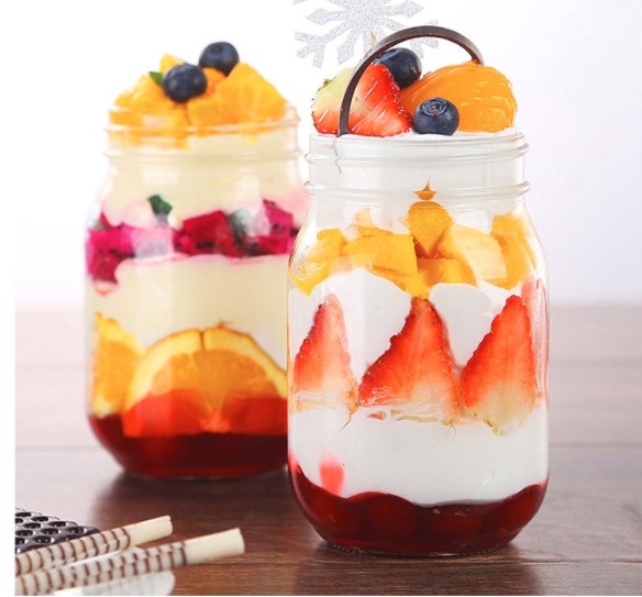 With custom printing and stainless steel straw 16oz glass mason jar