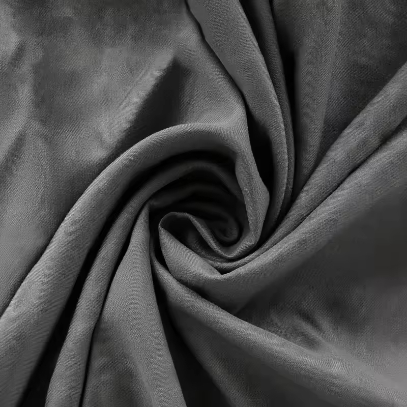 Gris oscuro
