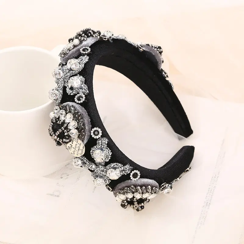 Exotic vintage style metal flower rhinestone headband for personalized ornaments