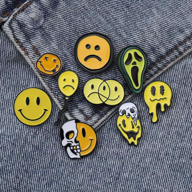 Vente en gros, personnalité mignon Smiley cri Expression crâne Badge broche sourire visage drôle doux broche Badge émail épingle