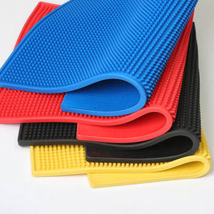 热销<span class=keywords><strong>Pvc</strong></span>软胶吧垫桌装饰硅胶杯垫防水防滑软饮料杯垫