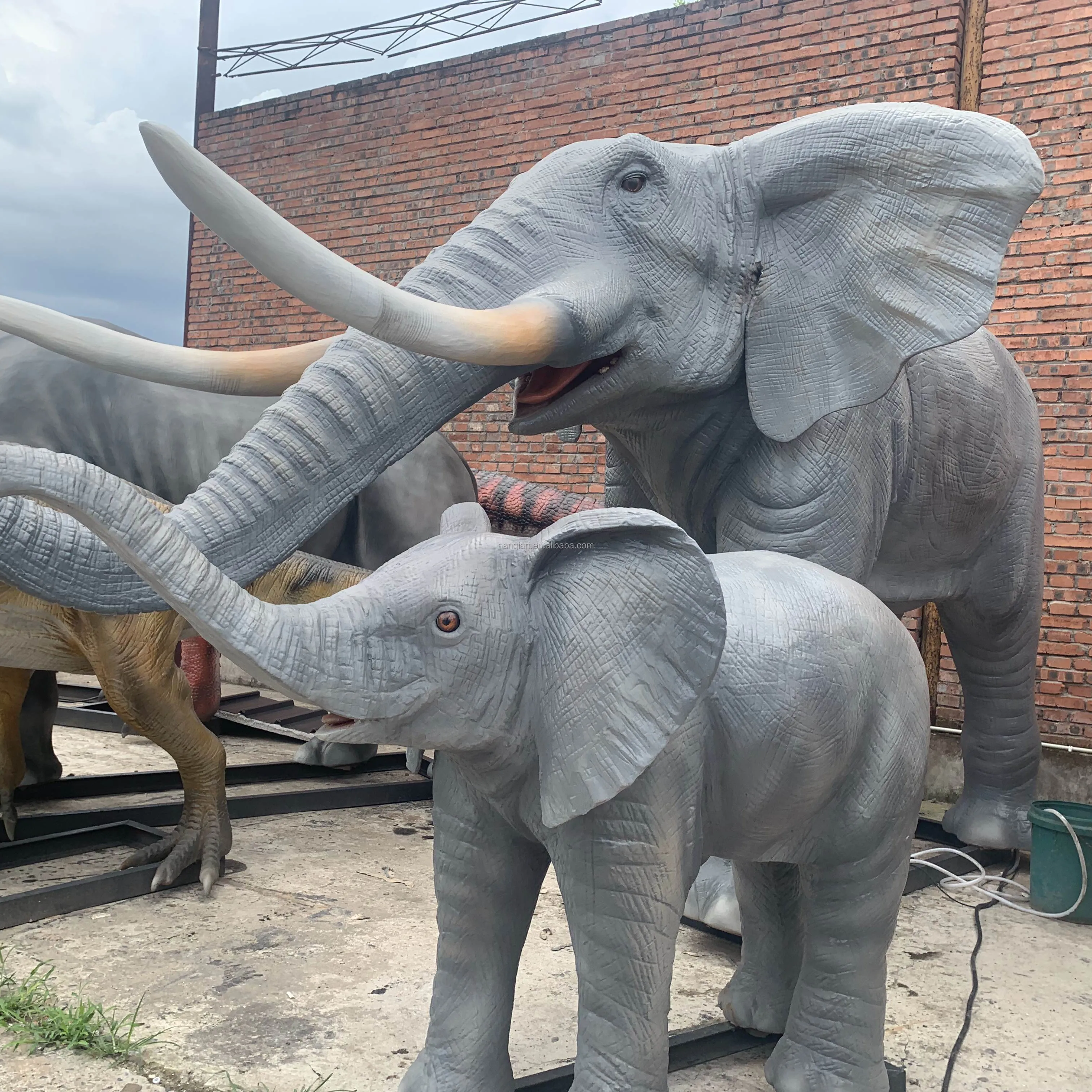 Decorazioni per parco divertimenti Animatronic animali a grandezza naturale statua di elefante realistica scultura elefante parco divertimenti decorazione parco divertimenti