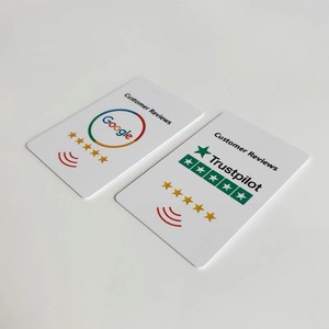 Kunden spezifischer programmier barer QR-Code 13,56 MHz NFC 213/215/216 PVC-Kunststoff NFC Google Review Visitenkarte für Facebook Youtube Tiktok