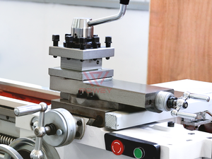 Torno paralelo Universal Ca6240 Manual de alta precisión, máquina de torno de cama de espacio Horizontal de servicio medio, voltaje de 220V para ventas al por mayor - Product Image 6