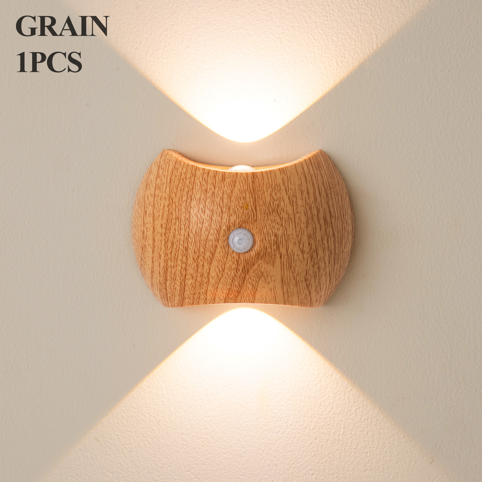 Trois lumières à structure en bois