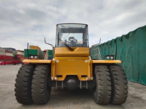 Складское оборудование для обработки контейнеров 45T, штабелер SRSC45H2 для Harbour и морского порта - Product Image 6