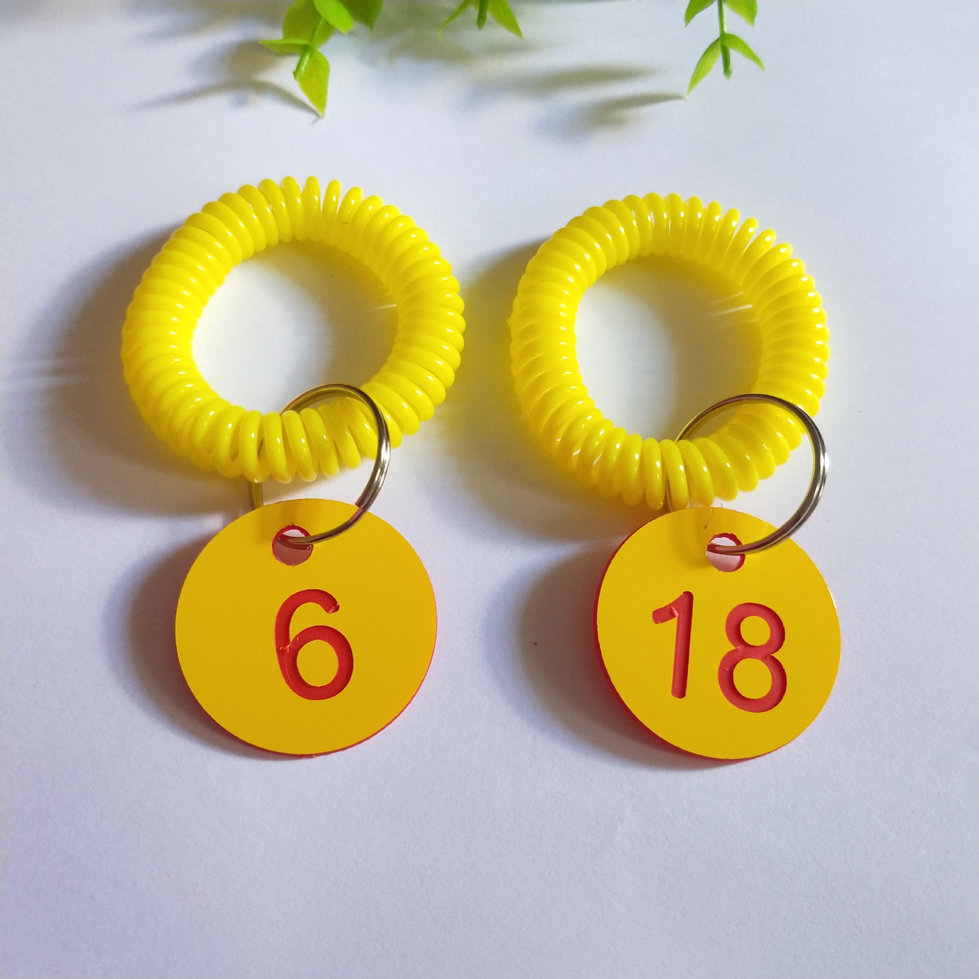 5. jaune