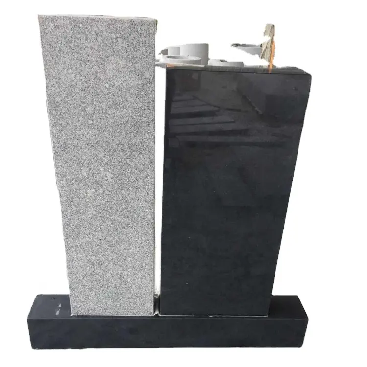 Черно-серый гранитный надгробный камень вверх правый памятник