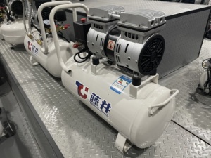 AC Power <strong>Juba</strong> <strong>Brand</strong> 750W Portable Silent air Compressor 24L
