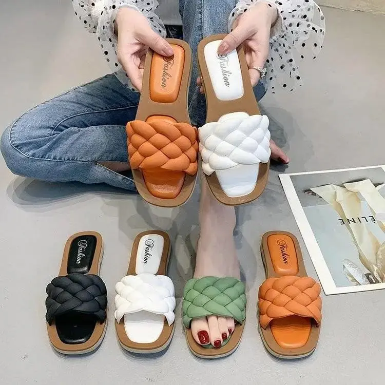 Femmes Nouveaux styles Chaussons plats en cuir à la mode d'été Sandales pour femmes Chaussons confortables à semelle souple antidérapante pour femmes