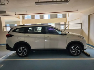 VENDAS DE LEILÕES PARA 2024 USADOS ÚLTIMOS VEÍCULOS Toyota-Rush SUV RHD LHD CARROS OPÇÃO COMPLETA V6 2020-2024 PRONTO para EXPORTAÇÃO