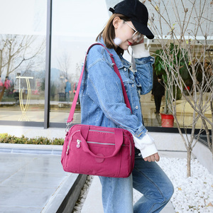 2025 New Casual Simple Large Capacity Nylon Bag Lightweight Versatile Outdoor Travel Commuting Shoulder Bag