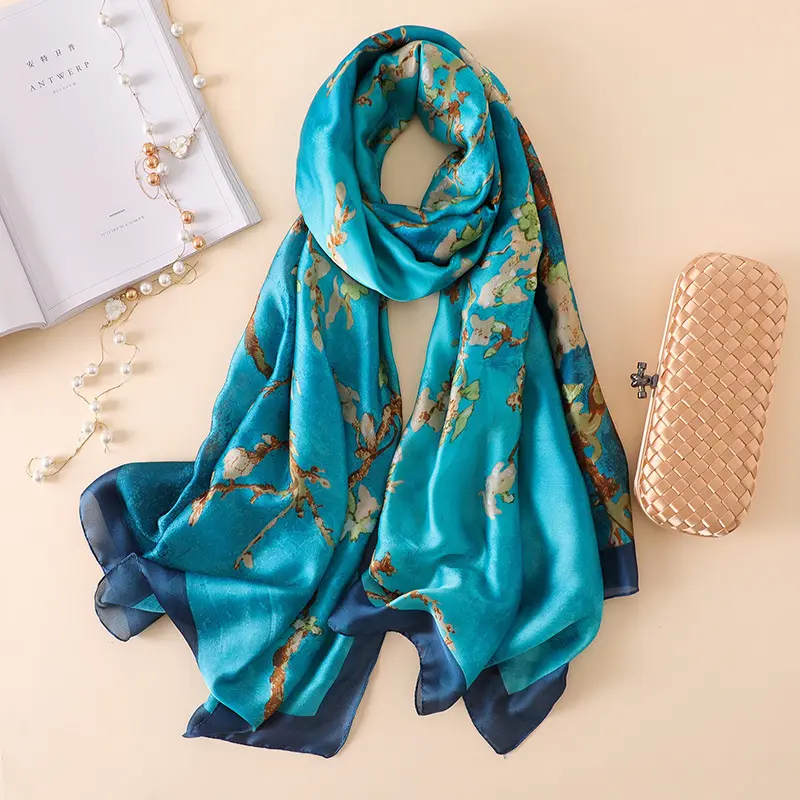 Foulard en soie espagnol de luxe pour femmes Designer Van Gogh Peinture à l'huile Châles en soie florale Pashmina Ladies Wraps Foulard New Hijab