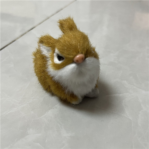 シミュレートされたかわいい小さな黄色の白灰色の黒のウサギ - Product Image 4