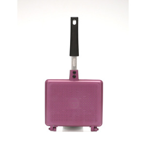 Padella per <span class=keywords><strong>Waffle</strong></span>-padella Basic in alluminio pressofuso doppio antiaderente con rivestimento in PTFE per una cottura sicura e uniforme - Product Image 3