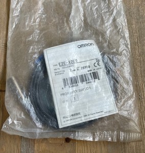 Yeni ve orijinal Plc E2EX2E2 yakınlık anahtarı 2M 1224VDC yeni PKG PLC programlama denetleyici - Product Image 5