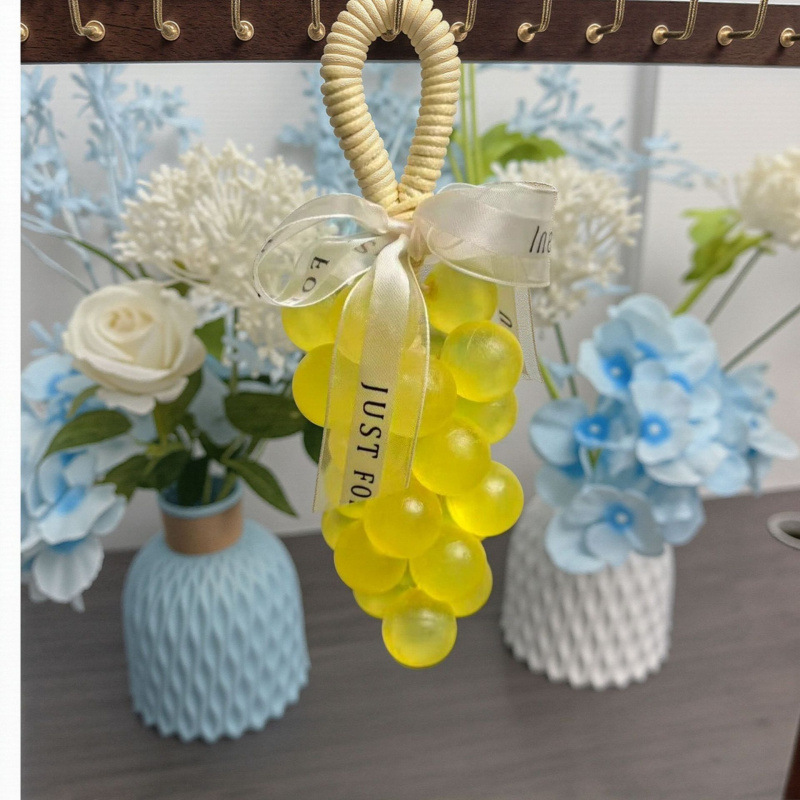 Yellow crystal grape soap-with foaming net