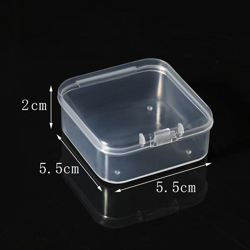 Petite boîte carrée de 5,5*5,5*2 cm