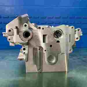 M274 920 C200シリンダーヘッドA2740106602 MERCE DES B Enz C200 2.0T 16バルブ用新品