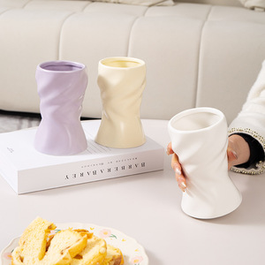 クリエイティブリンクルデザインマグスタイリッシュカラフルな手持ちカップセラミックコーヒーマグラテアフタヌーンティーバイブ - Product Image 2