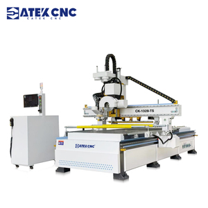 Enrutador CNC MDF de madera maciza con servomotor absoluto de autobús, máquina enrutadora CNC ATC de corte de mesa al vacío con hoja de sierra - Product Image 1