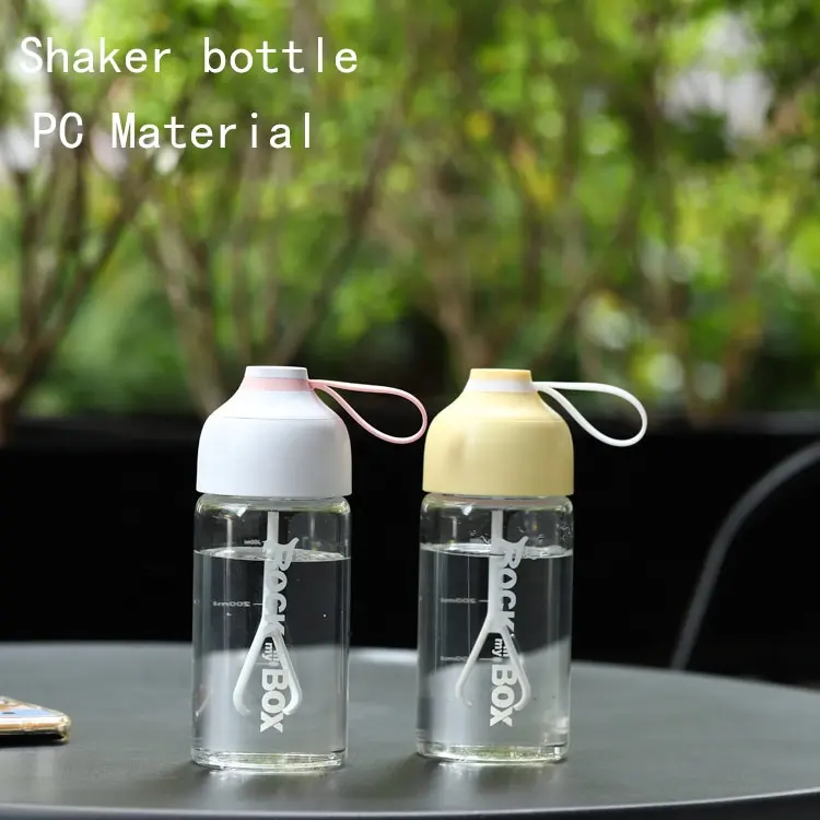 Auto Bottle Shaker Mug Benutzer definiertes Logo 380ML Wieder verwendbare Caneca Electric Shaker Cup Workout Shaker Flasche