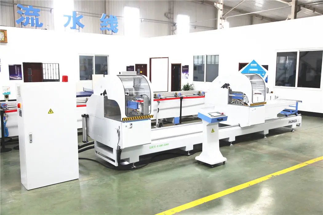 เครื่องเลื่อยตัดหัวคู่ควบคุม CNC สำหรับงานหนัก