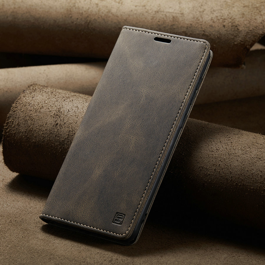 สีน้ำตาล