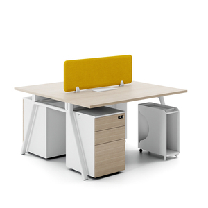 Mesa de entrenamiento multifuncional de diseño moderno Material MFC Escritorio de computadora Estación de trabajo de partición de oficina - Product Image 1