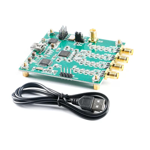 AD9959 Módulo DDS de cuatro canales generador de fuente de señal RF AT comando puerto serie salida barrido AM