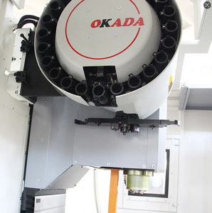 Máquina CNC VMC de alta precisión 845 3/4/5 Axis Centro de fresado vertical de servicio pesado chino con sistema de control automático GSK - Product Image 3