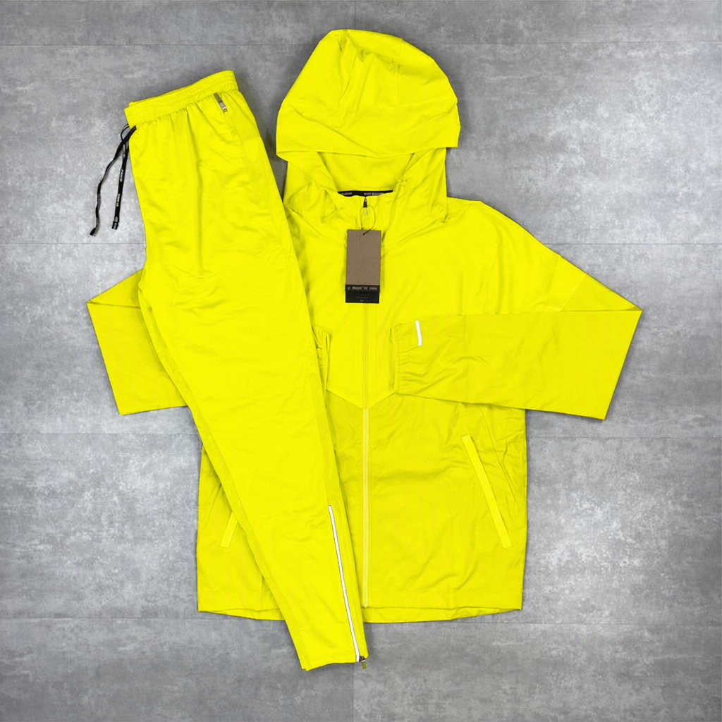 Jaune