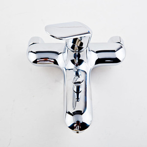 Vòi hoa sen phòng tắm mới nhất trong nhà máy được làm bằng vật liệu đồng thau và có vòi hoa sen bằng gốm coreanal - Product Image 2