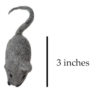 Venta al por mayor 4 Uds ratones de fieltro hechos a mano sin hierba gatera para gatos de interior Nepal juguetes únicos de lana gris para gatos para jugar diversión o regalo - Product Image 2