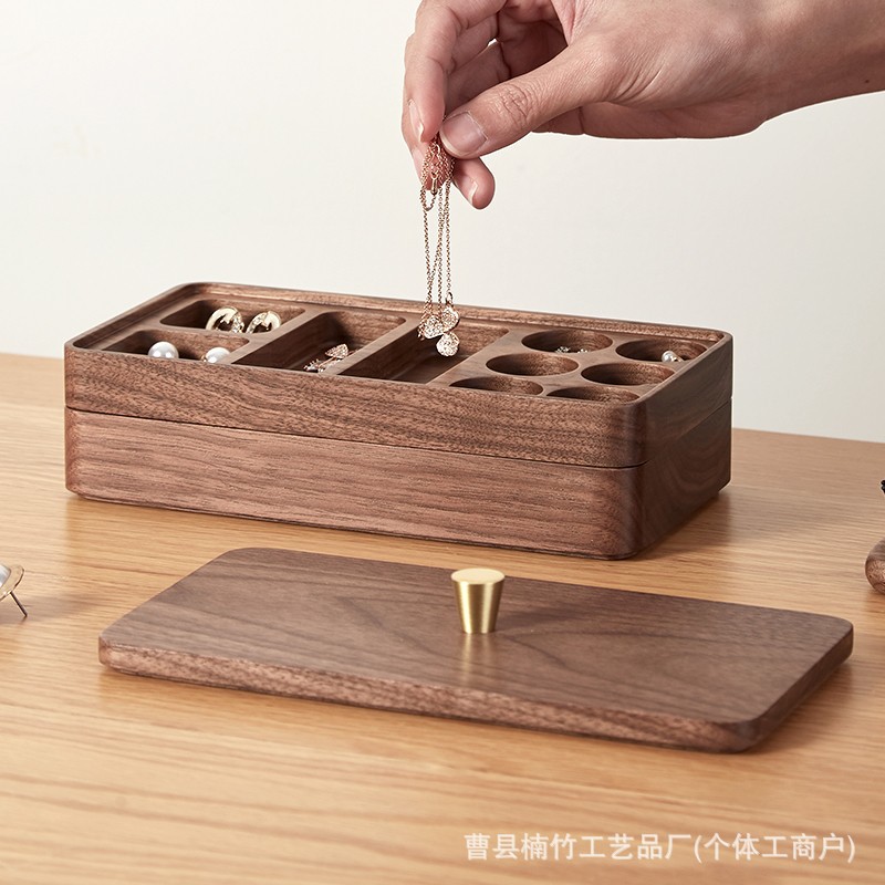 Jewelry box