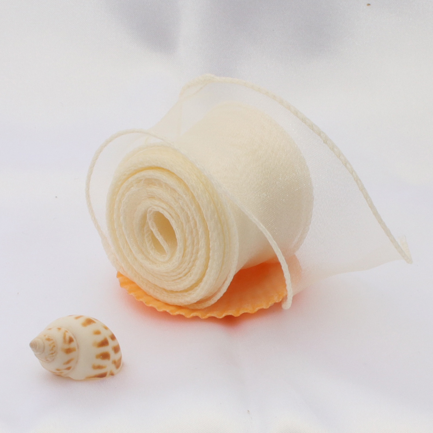 shell beige