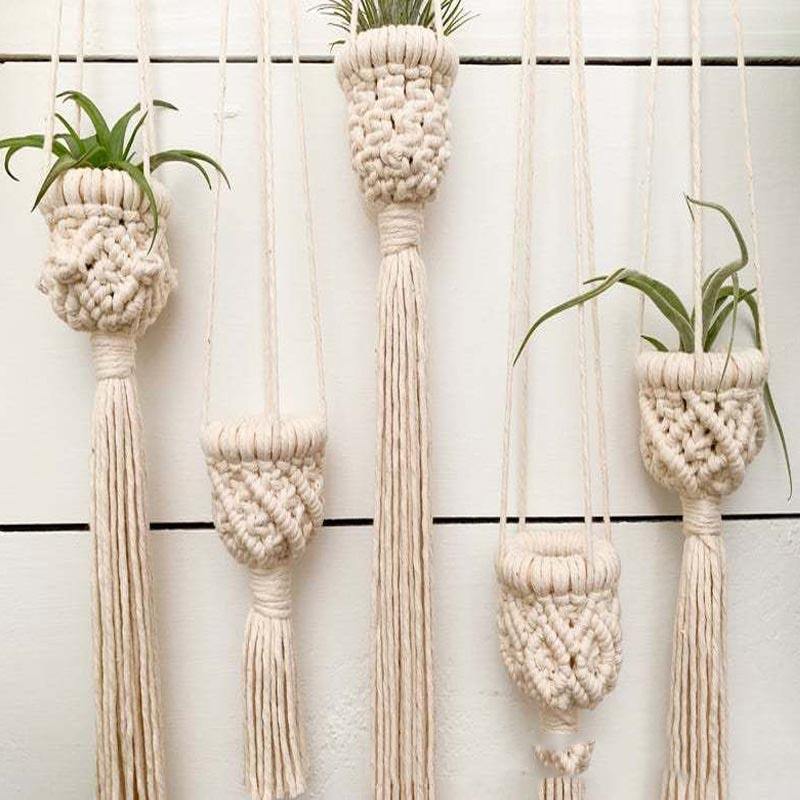 แขวนผนัง