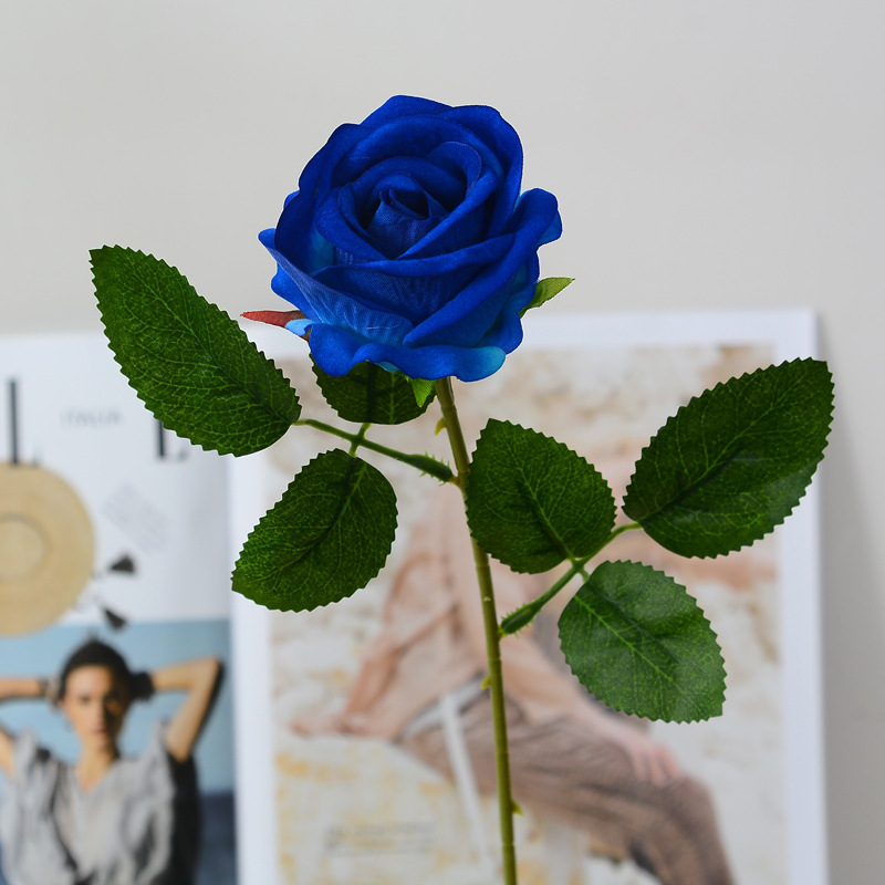Azul