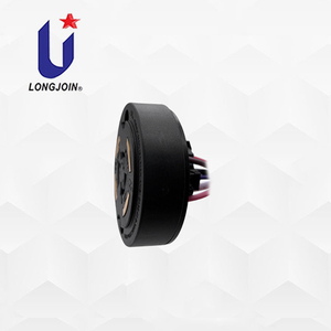 Controlador de atenuación de nivel IP54 con enchufe de corriente nominal de 15 amperios y receptáculo de enchufe para solución de iluminación - Product Image 4