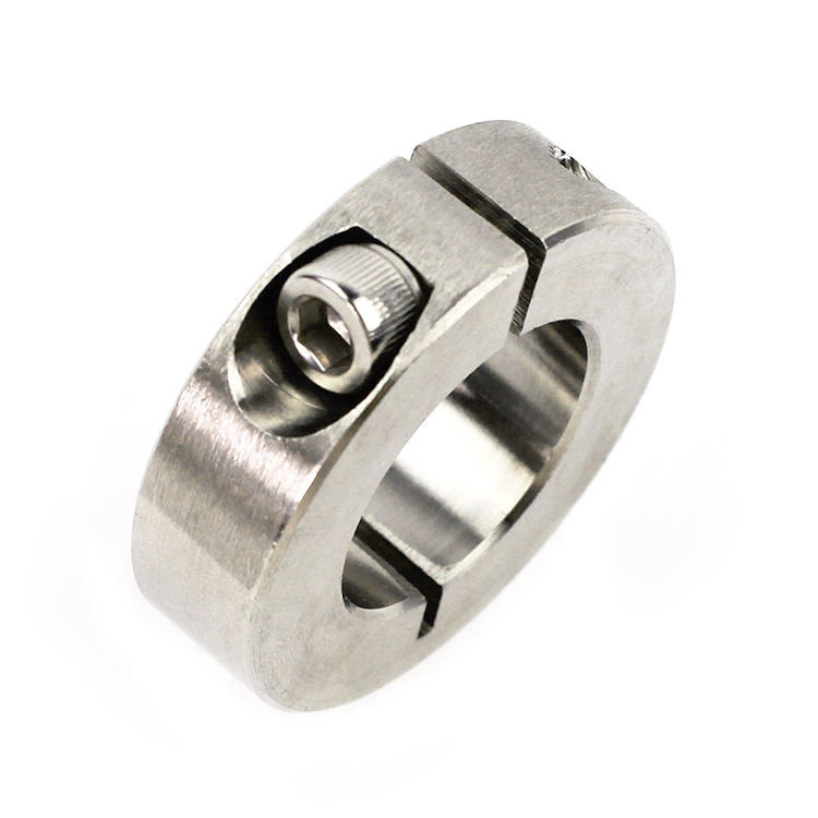 Collier d'arbre fendu