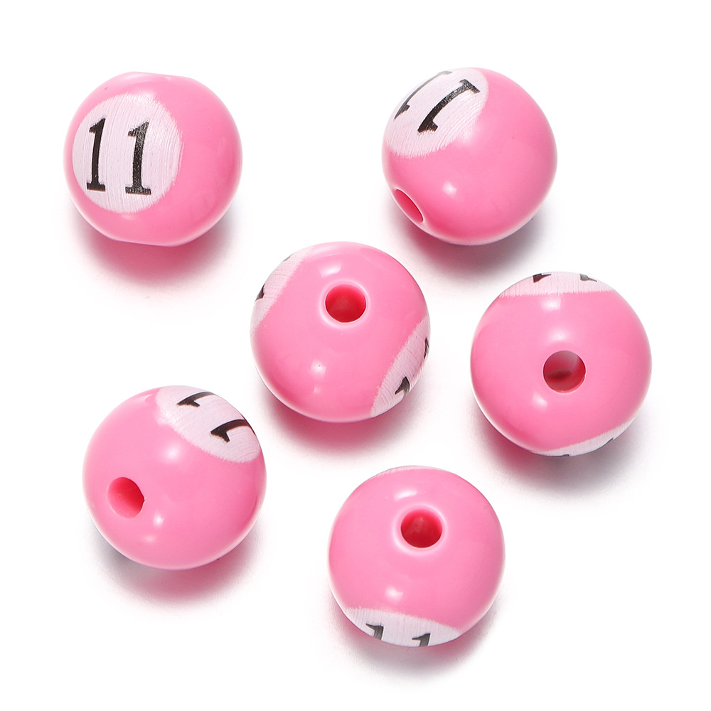 Boule de taille 11 (environ 11 x 11,5 mm)