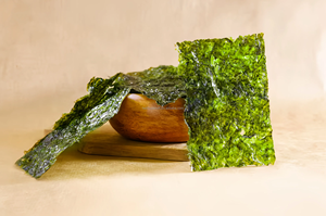 Vegan lựa chọn <span class=keywords><strong>Wasabi</strong></span> & hương vị ban đầu dày dạn rong biển rang đồ ăn nhẹ thông thường 50 tờ * 40 túi mỗi thùng carton OEM hỗ trợ - Product Image 5