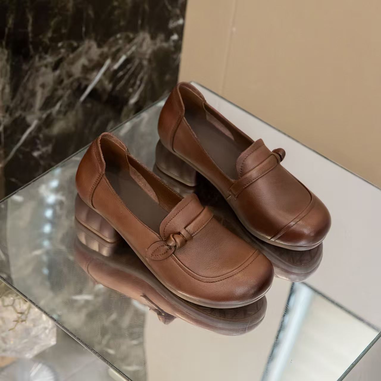 Marron