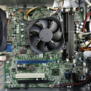 便宜的戴尔OptiPlex塔7020台式机电脑17 14700 8G * 2 512G W11电脑 - Product Image 2