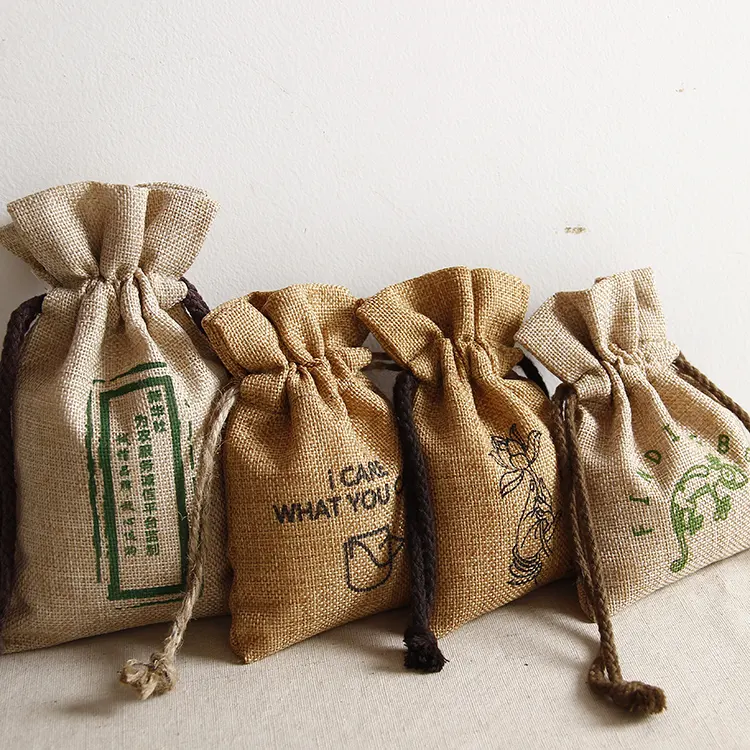 Piccoli sacchetti di canapa di iuta personalizzati per regali con logo personalizzato