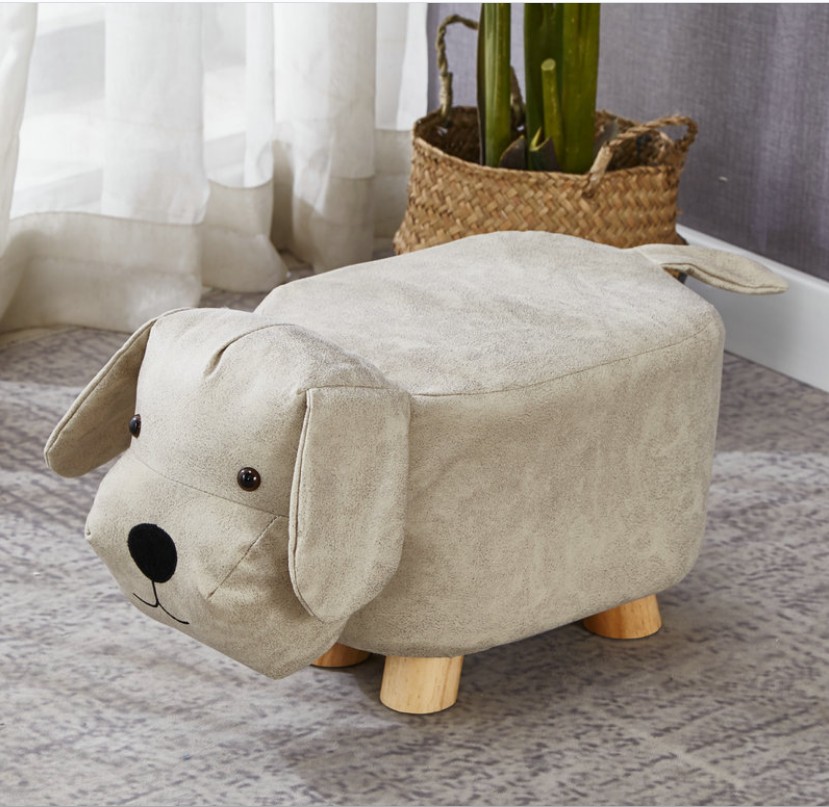 Grey dog