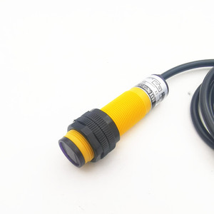 M18 E3F Series Photoelectric Switch <strong>Diffuse</strong> <strong>Reflection</strong> <strong>sensor</strong> AC 90-250V NO 400mA <strong>2</strong>-Wire for Metal, non metal E3F-DS10Y1 - Product Image 3